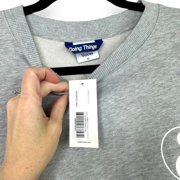 Outdoor Voices NWT Grey Move Your Body For Your Mind Graphic Sweatshirt XS - Picture 4 of 5